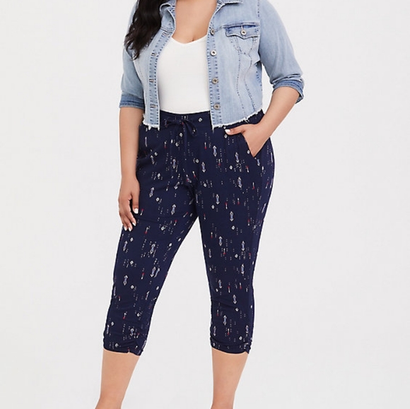 Navy Challis Arrow Crop Pull On Pant - Picture 4 of 4